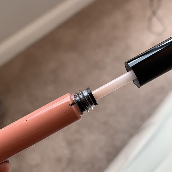 💕x2HP💕Glo skin beauty naked lipgloss - Picture 5 of 7